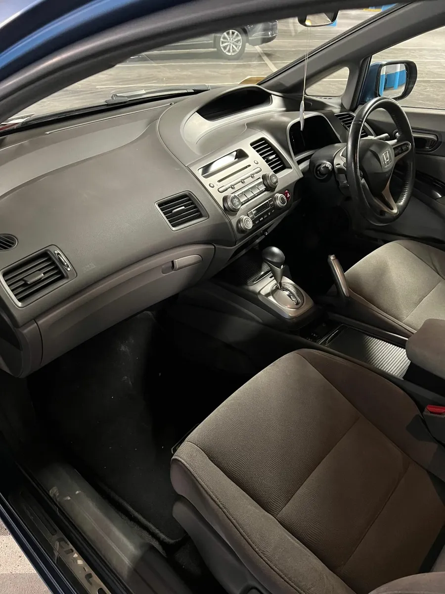 Honda Civic 2007 - Image 4
