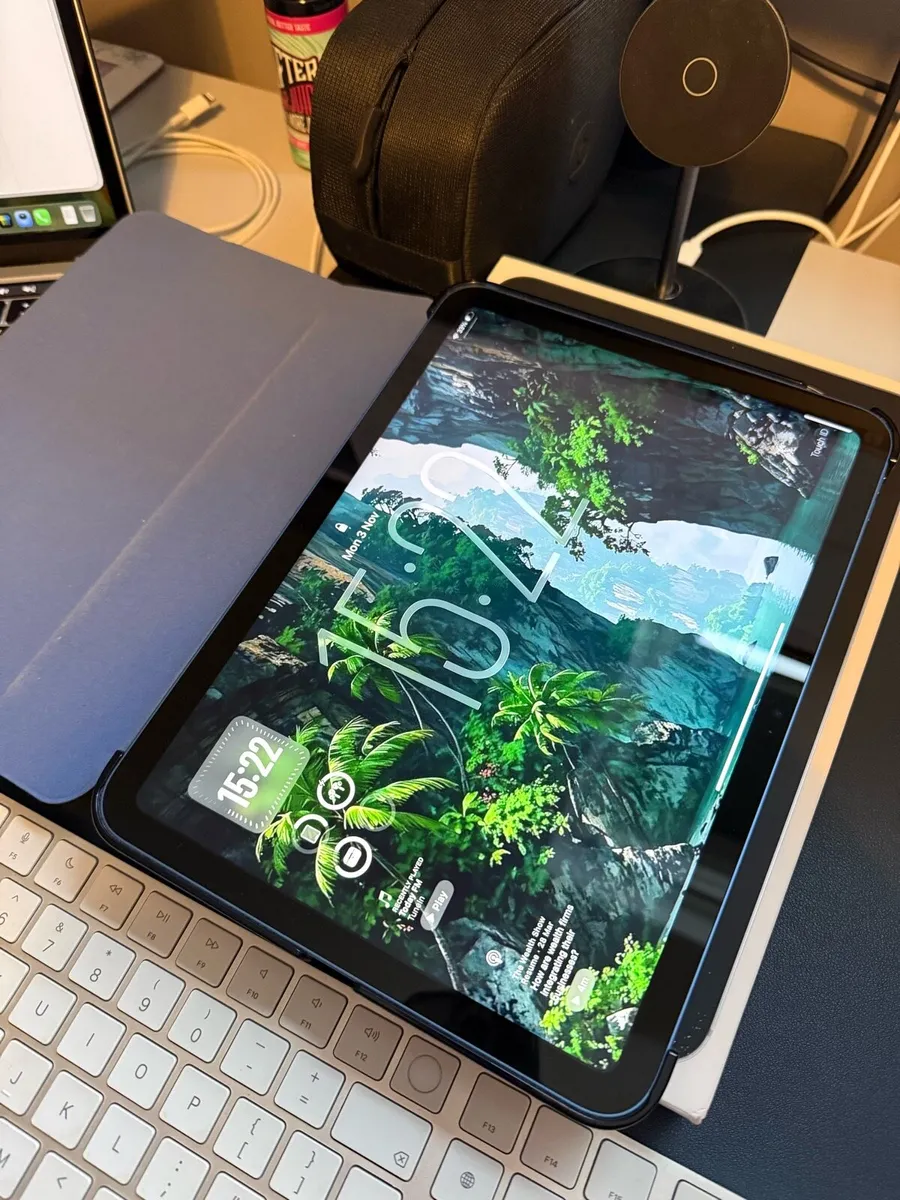 iPad 10 Gen 256GB - Image 2