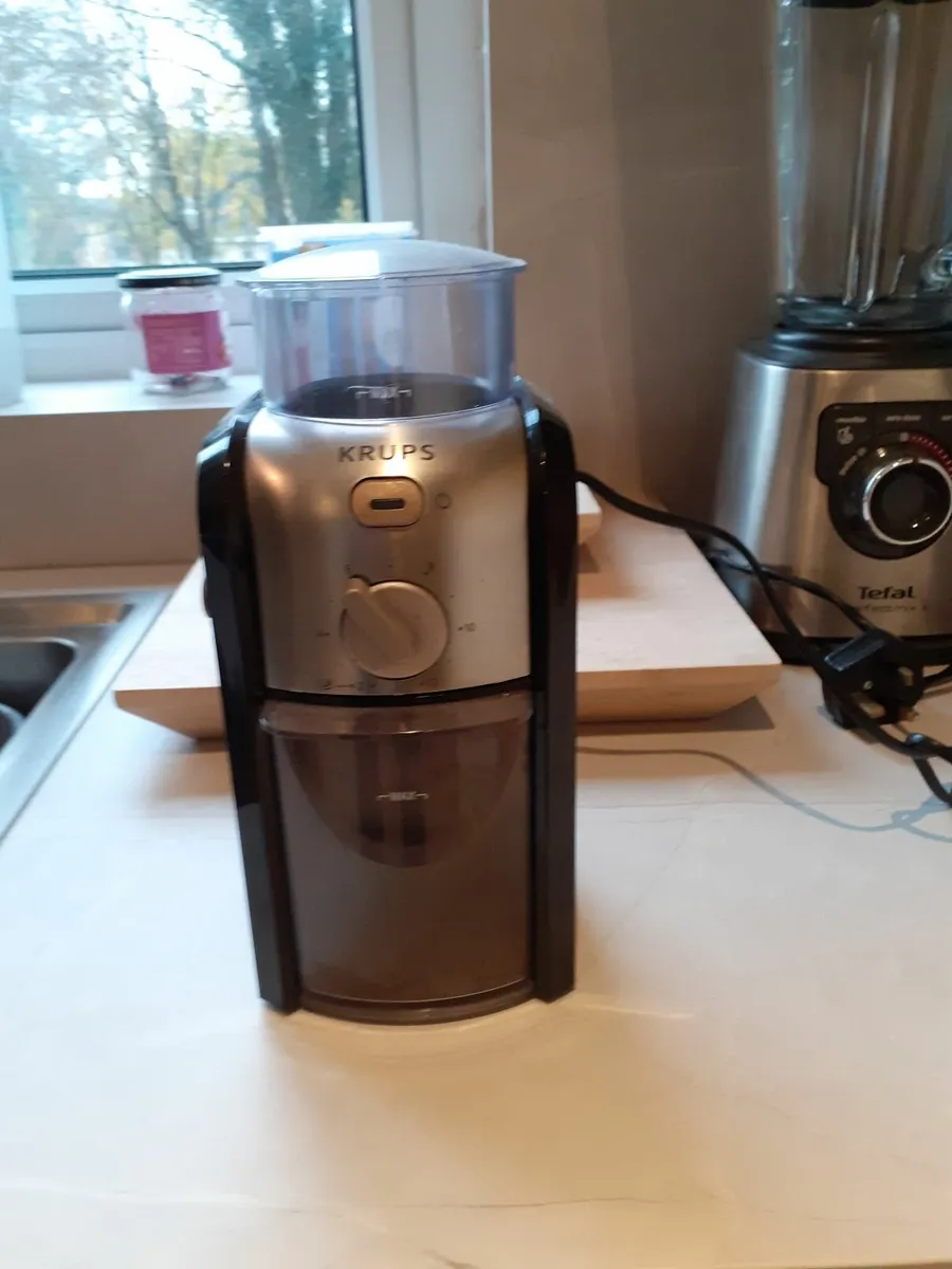 Coffee Grinder - Image 1