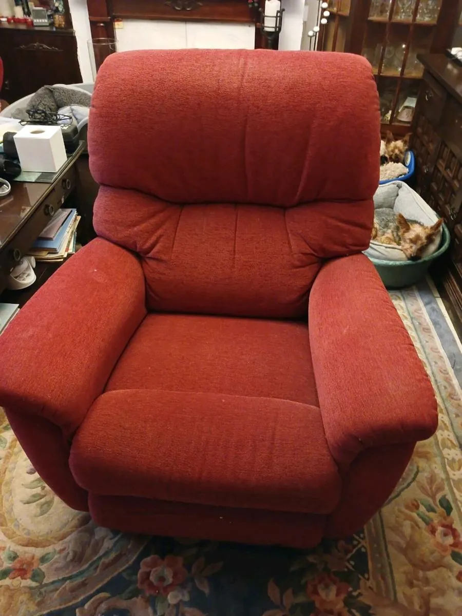 Lazy boy chair - Image 3