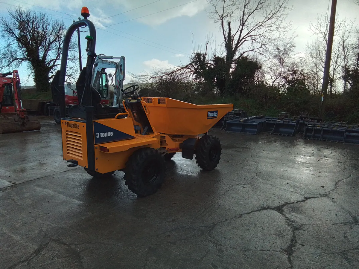 THWAIES  3  TON  HYDROSTATIC - Image 2