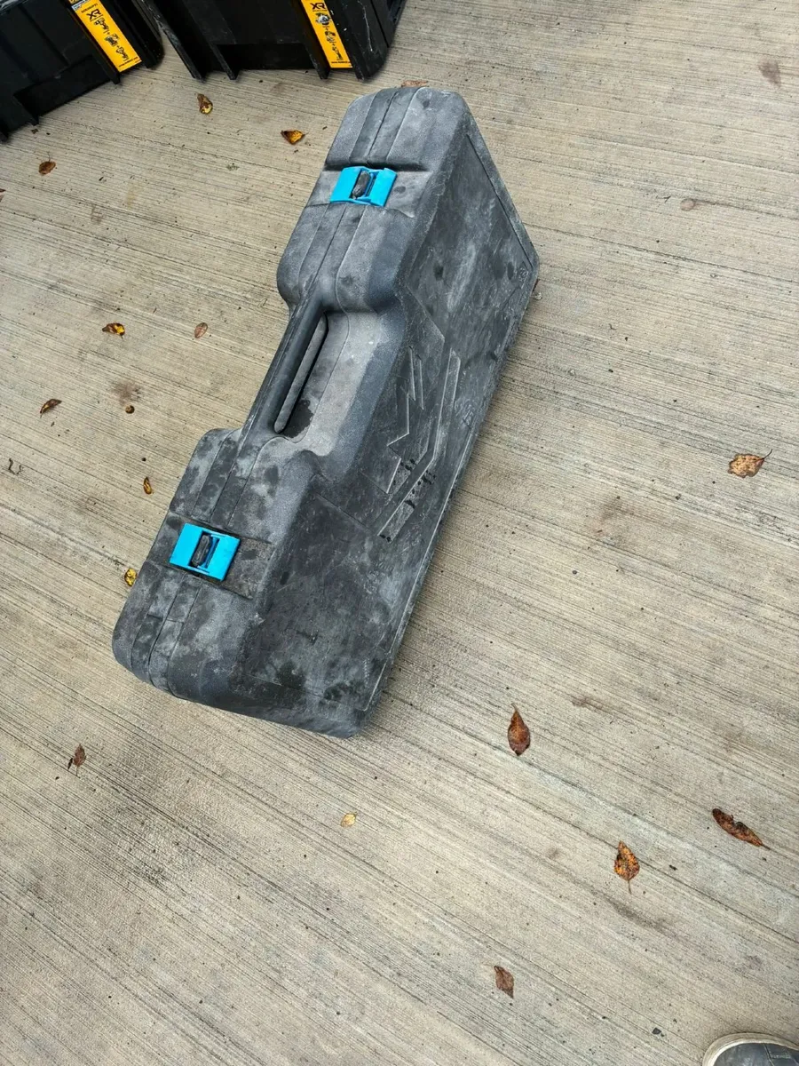 Mac Allister 1700W 220-240V Breaker - Image 2