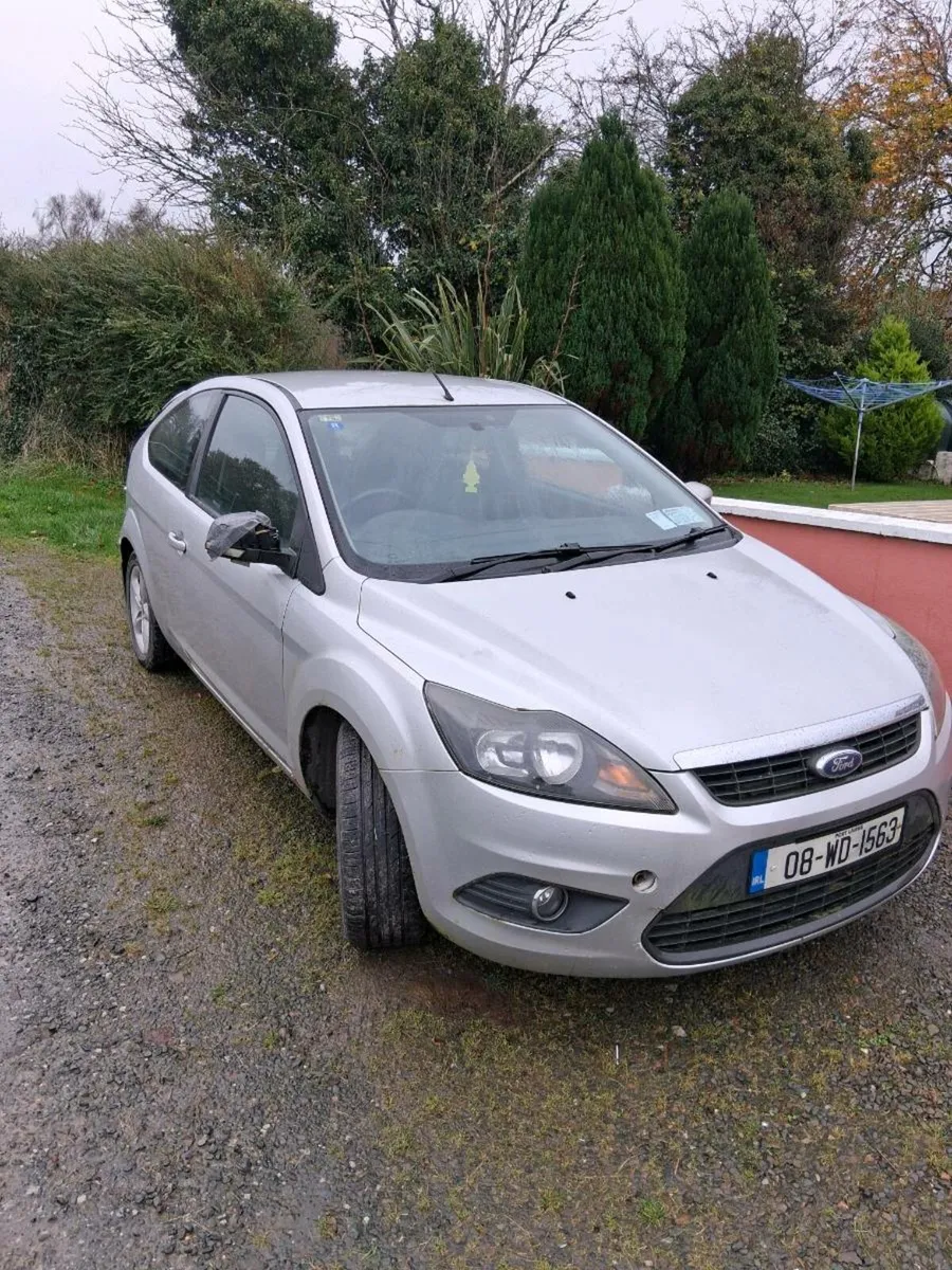 2008 Ford Focus - Image 2