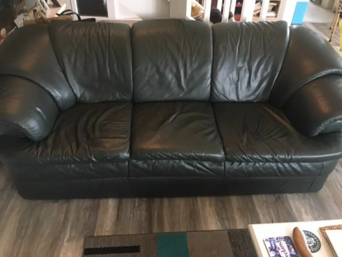 4 Couches for sale - Image 2