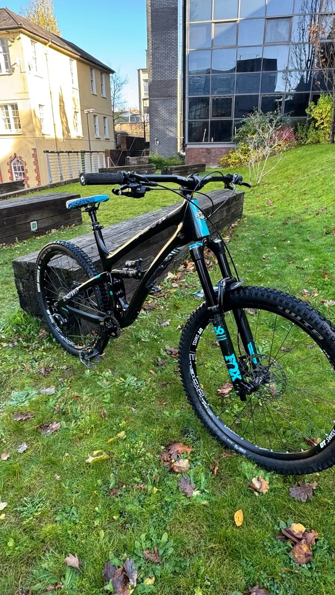 YETI SB6 - Image 1