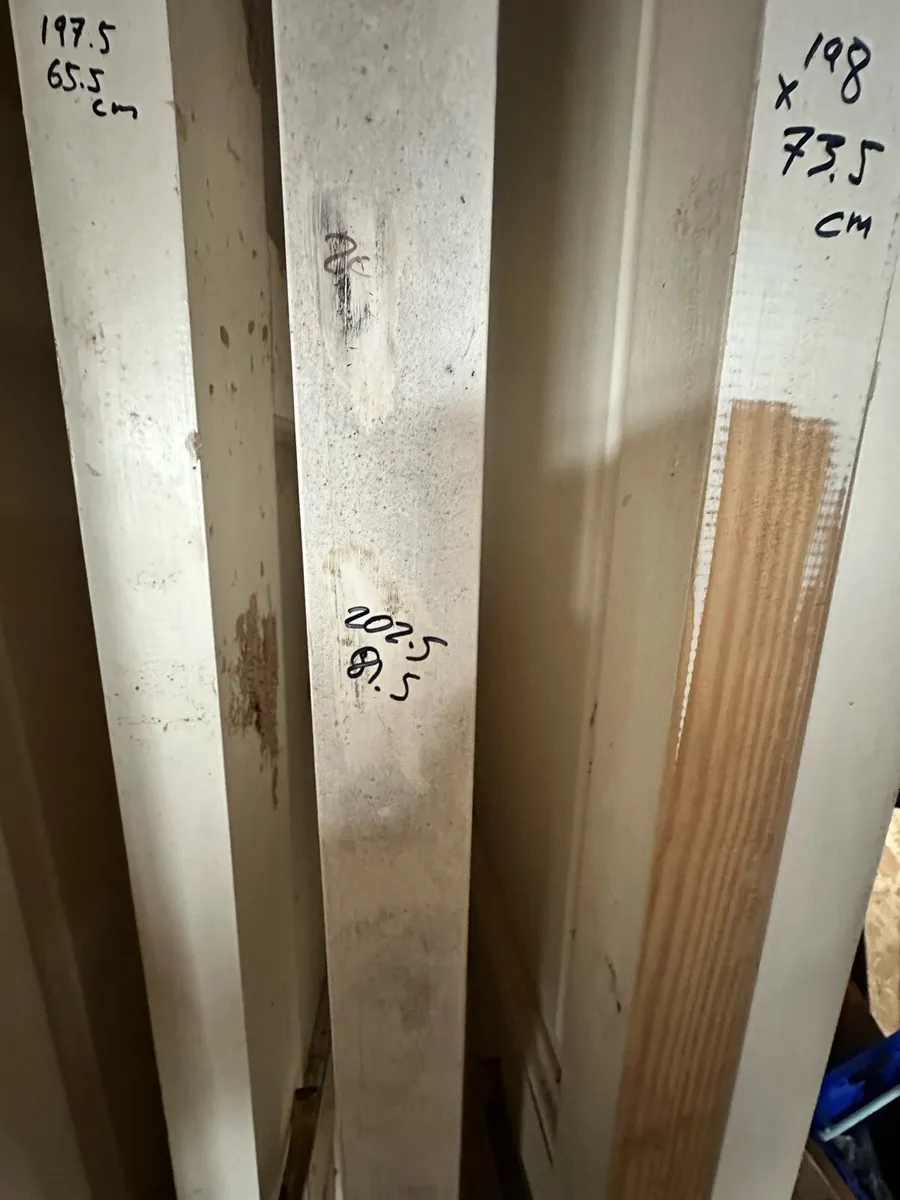 Internal Wooden Doors x 5 €50 the lot - Image 4