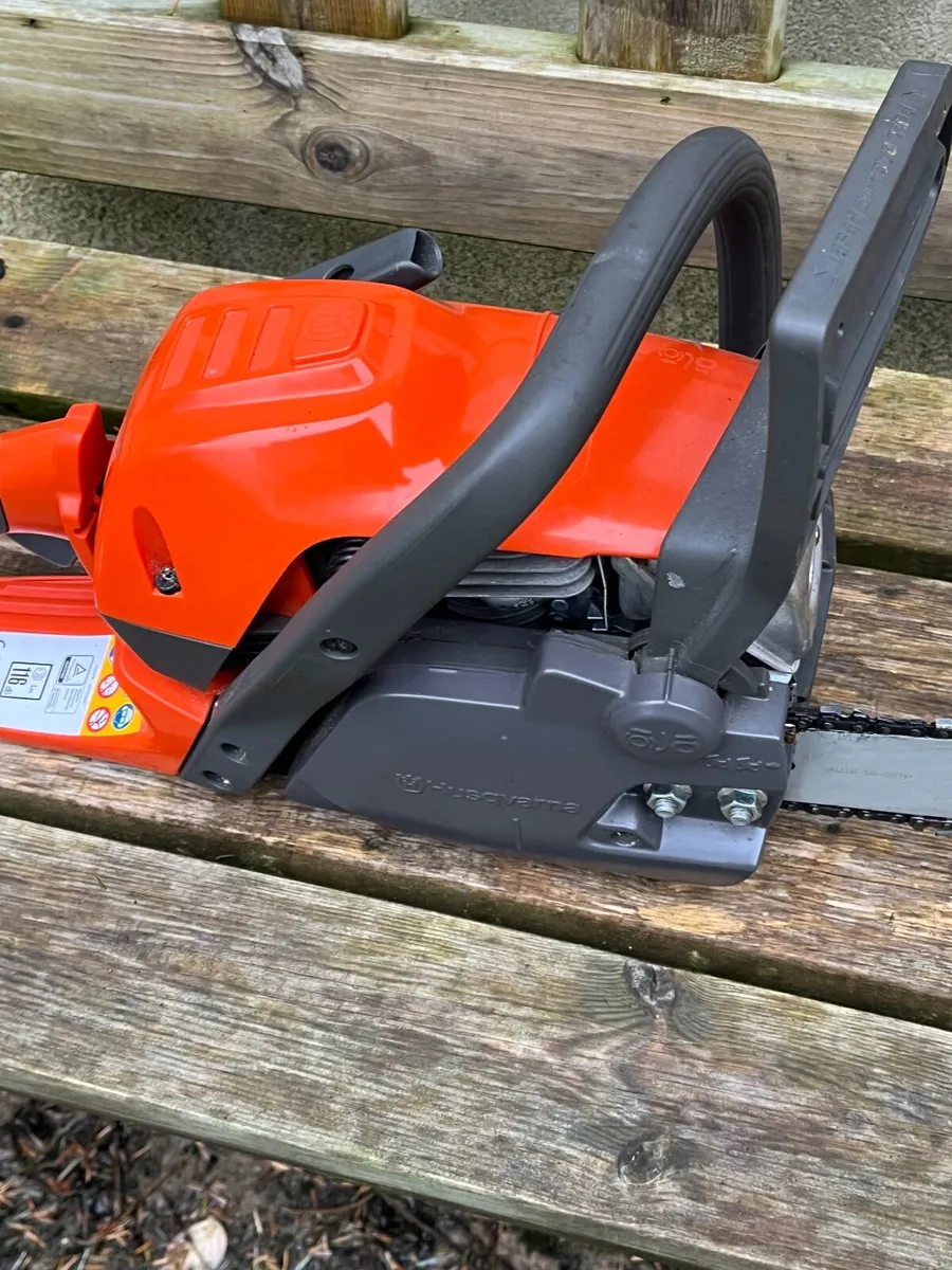 Husqvarna Petrol chainsaw - Image 2