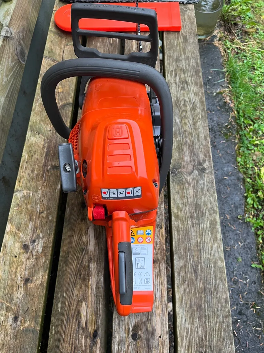 Husqvarna Petrol chainsaw - Image 4
