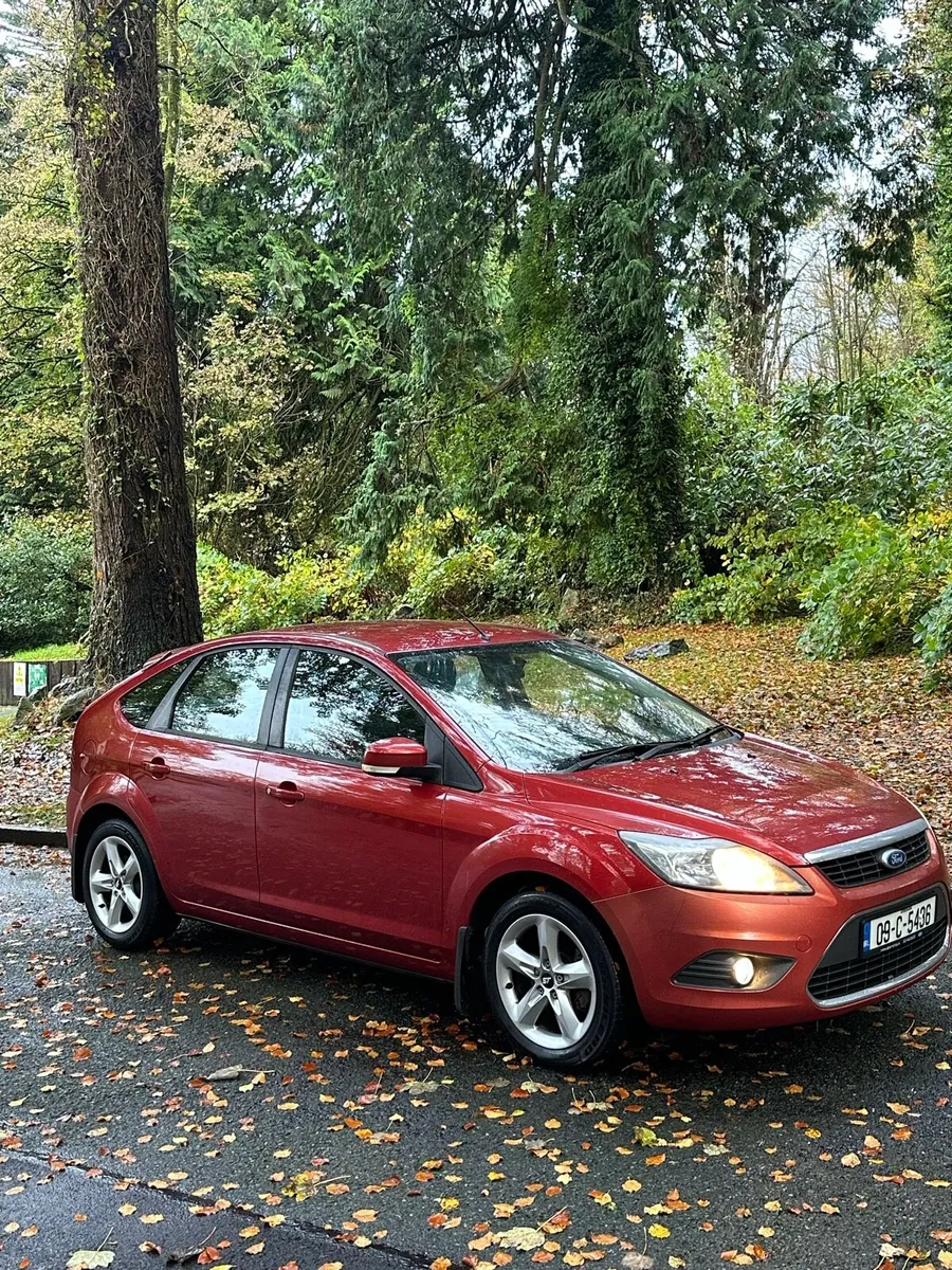Ford Focus 1.4 zetec - Image 1