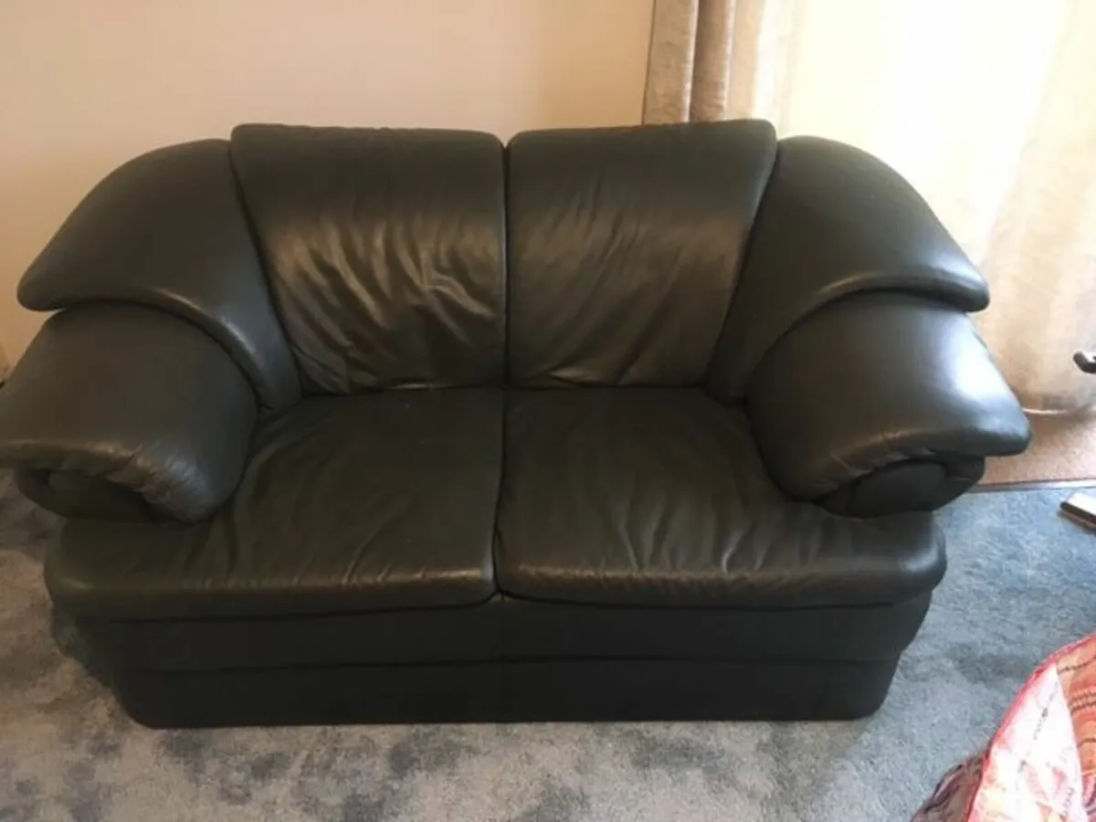 4 Couches for sale - Image 3