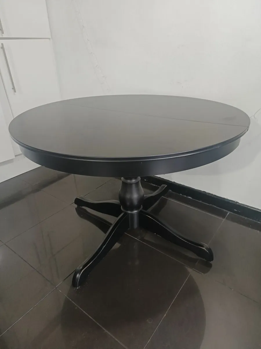 Black extendable kitchen table - Image 3