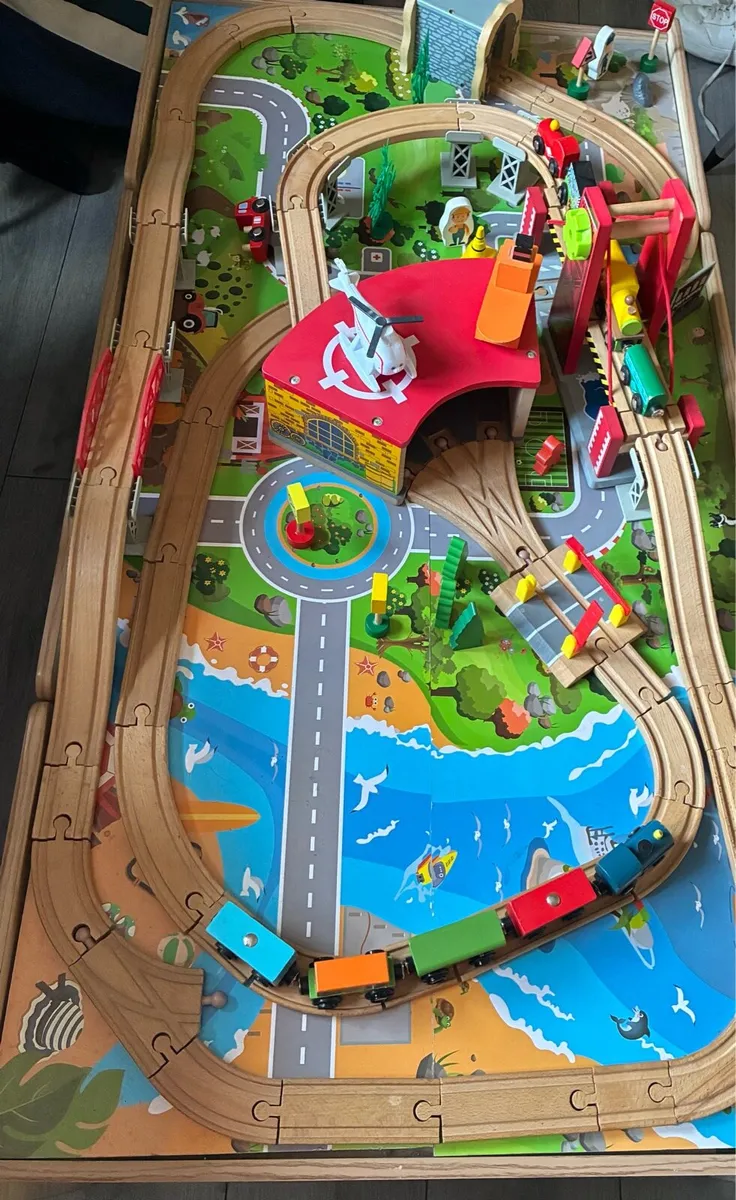 Squirrel Wooden train - Image 2