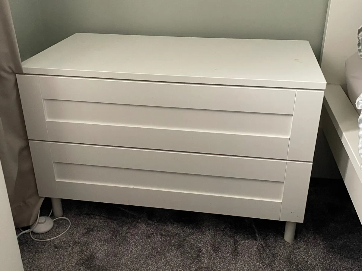 Chest of drawers & wide locker - Image 2