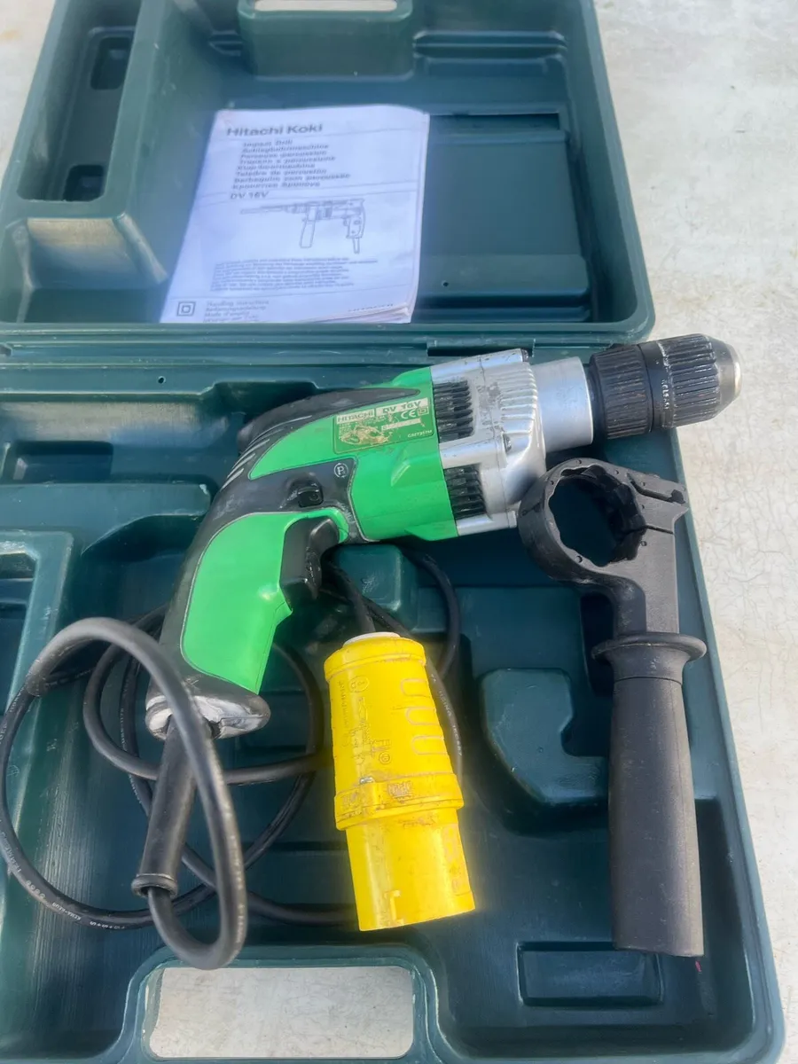 Impact drill Hitachi DV16V1 110 Volt drill. - Image 1