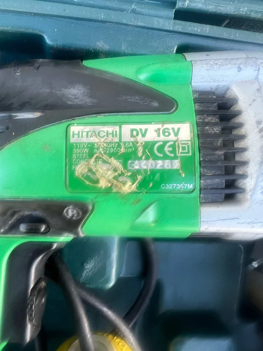 Impact drill Hitachi DV16V1 110 Volt drill. - Image 3
