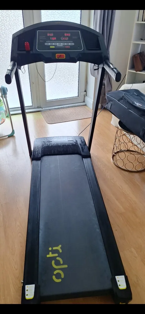 Treadmill - Image 2