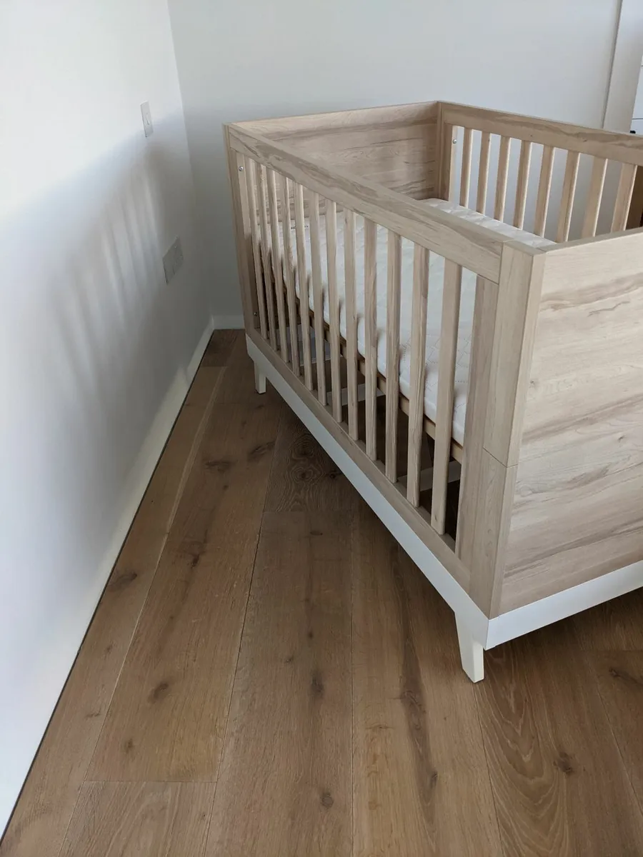 Mamas and Papas Lawson Cotbed - Image 3