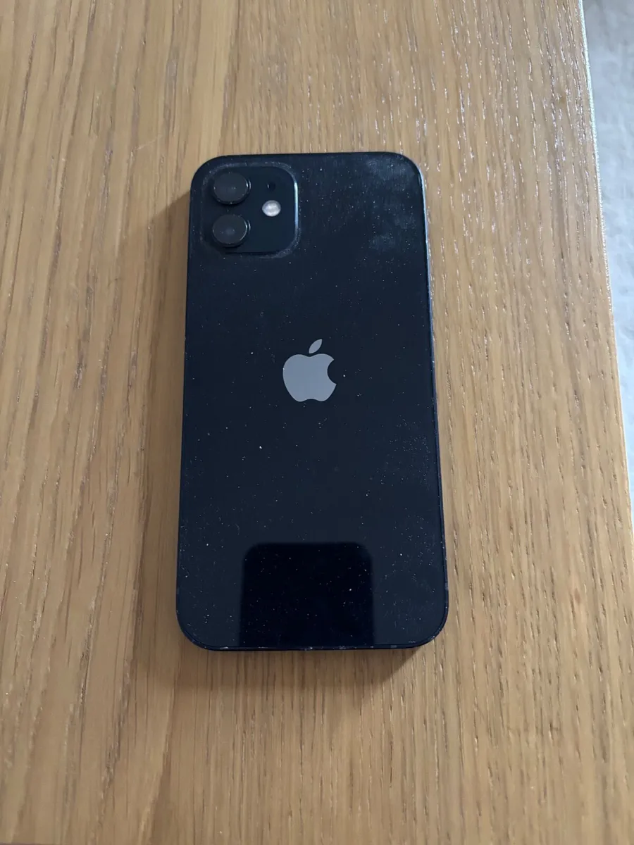 iPhone 12 - 64GB - Black - Image 1