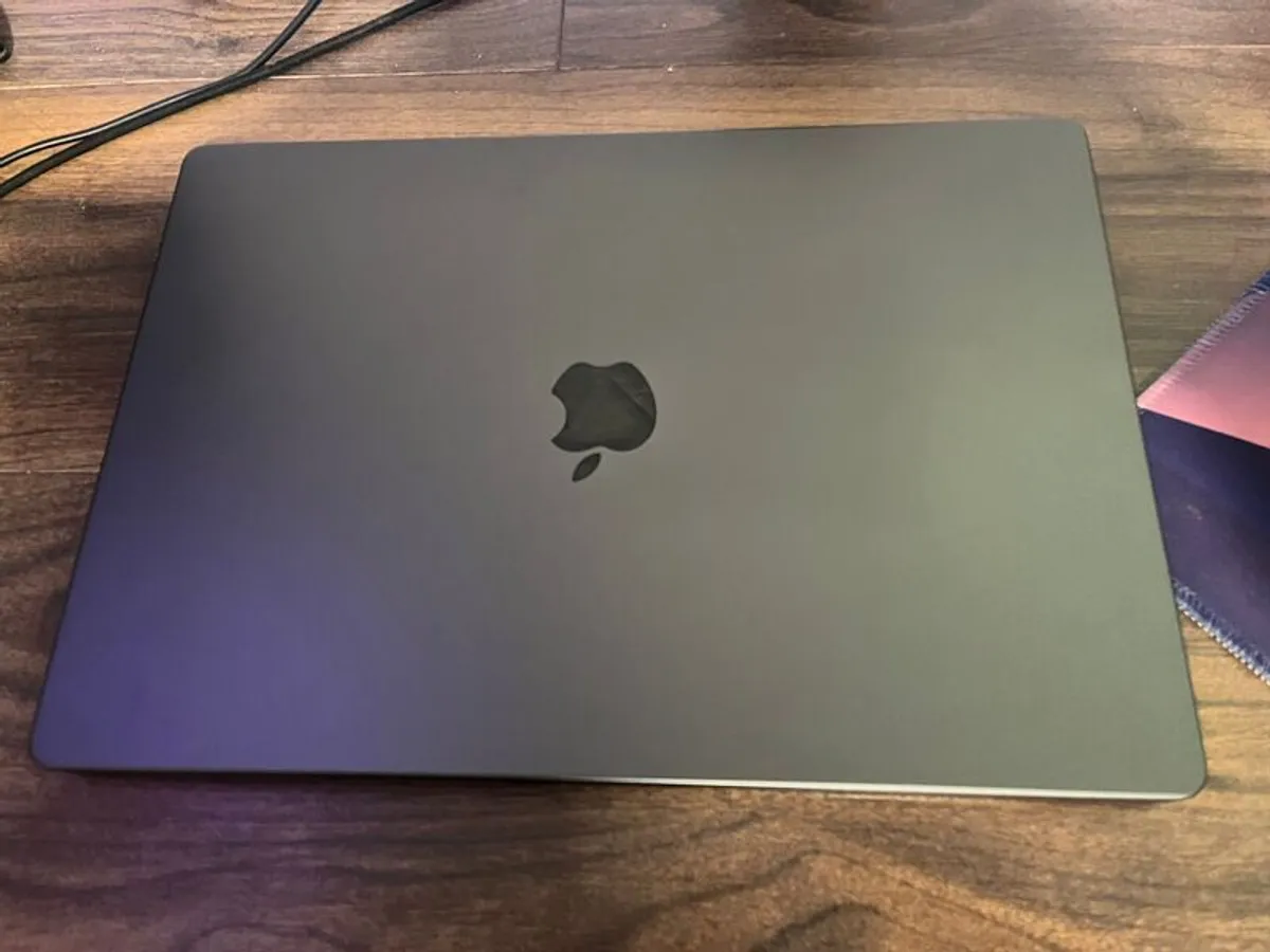 Apple MacBook Pro 16-inch (M3 Pro, 2023) 38GB RAM / 512GB SSD - Excellent Condition - Image 4