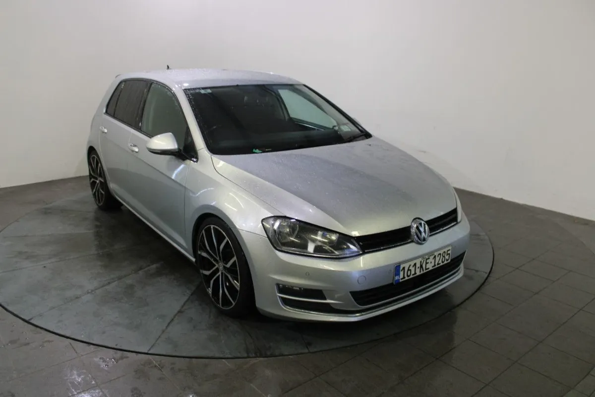 Volkswagen Golf 1.6 TDI 5DR 110HP Highline - Image 1