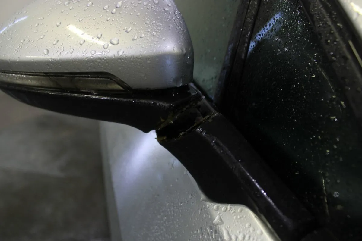 Volkswagen Golf 1.6 TDI 5DR 110HP Highline - Image 4