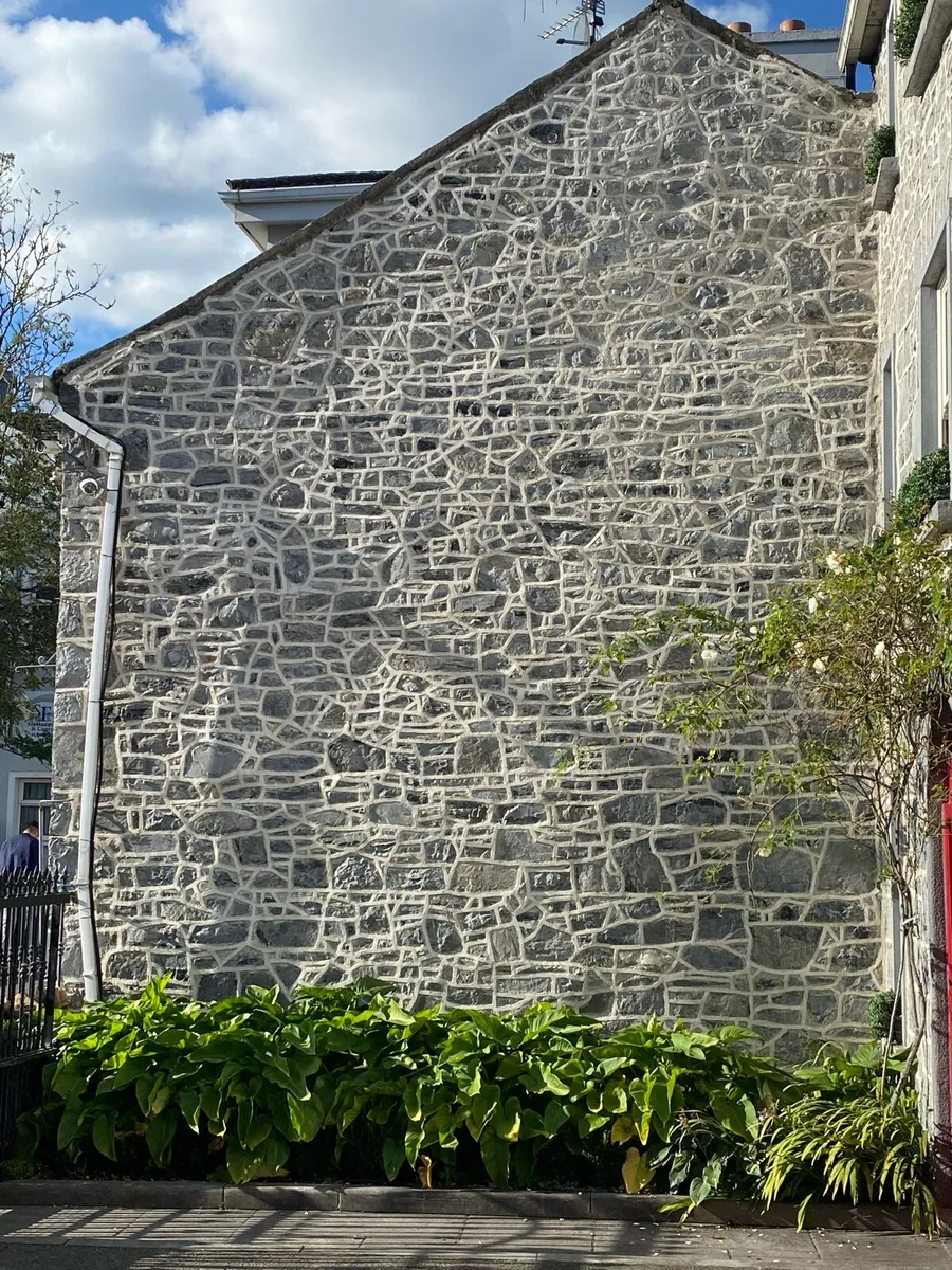 Masonry. Brickwork. Lime work. - Image 3