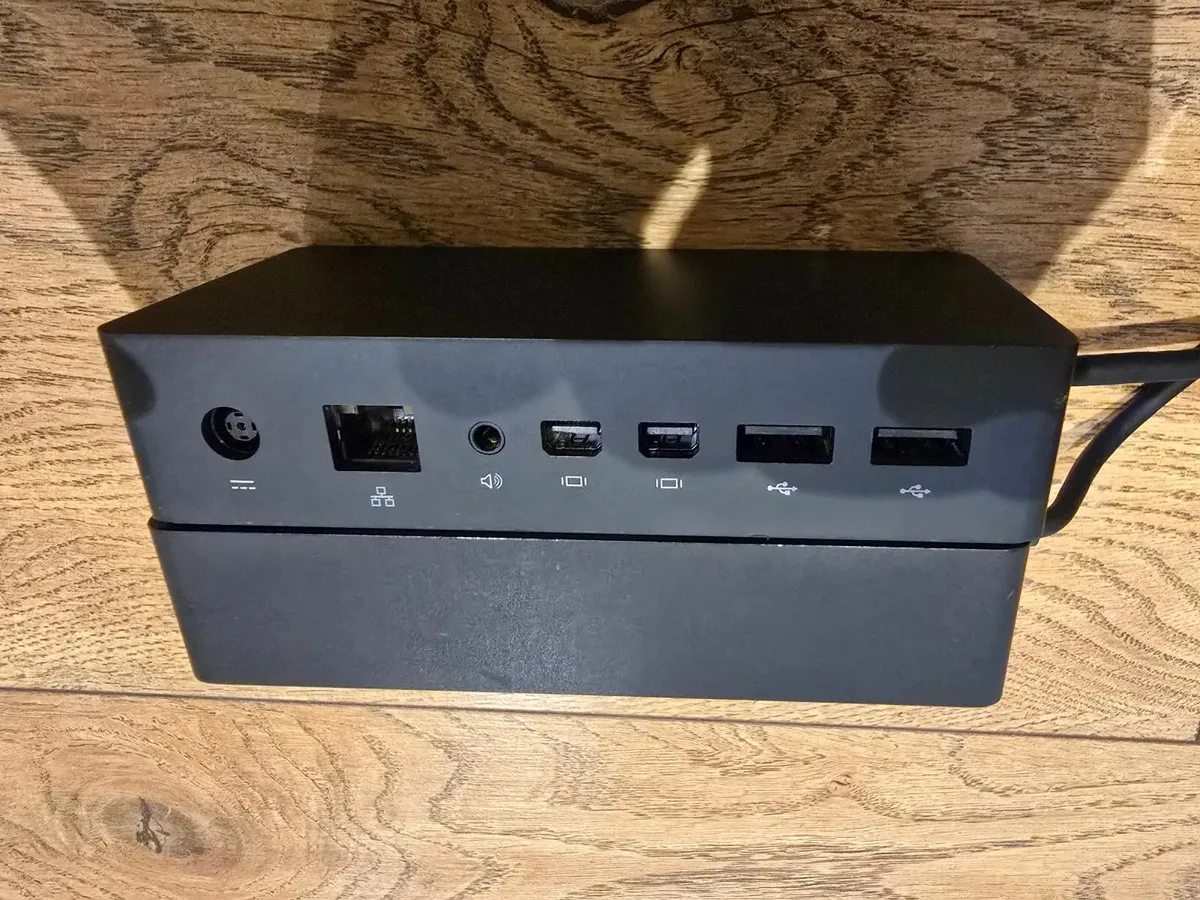Surface Dock (Gen1) - Image 1