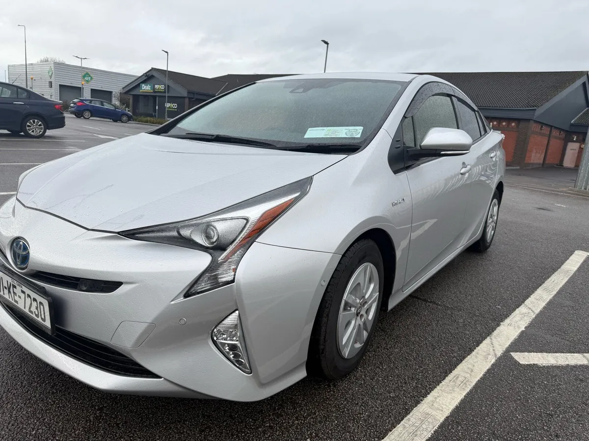 Toyota Prius - Image 3