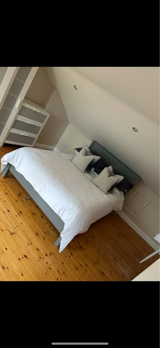 Double bedframe - Image 1