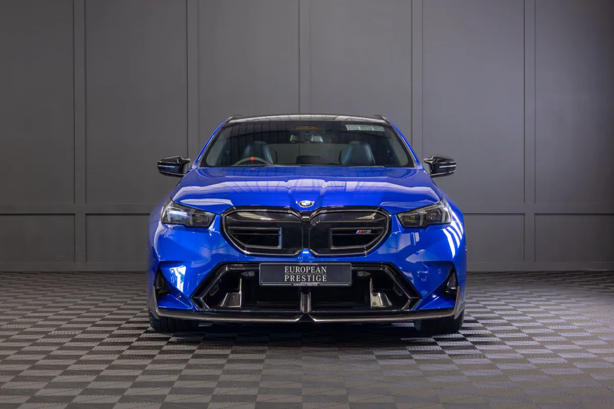 2025 BMW M5 Touring (G99) - Image 2