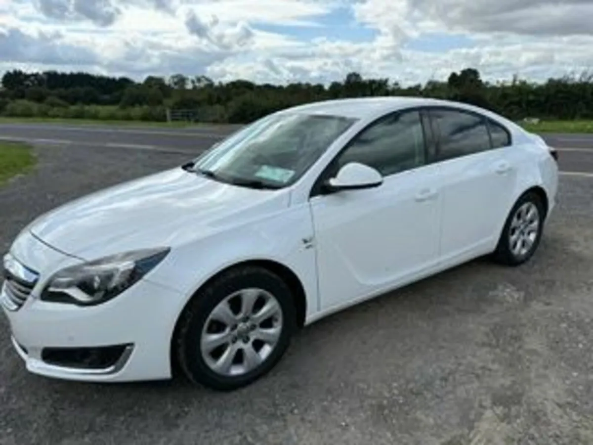 Vauxhall Insignia 2016 - Image 1