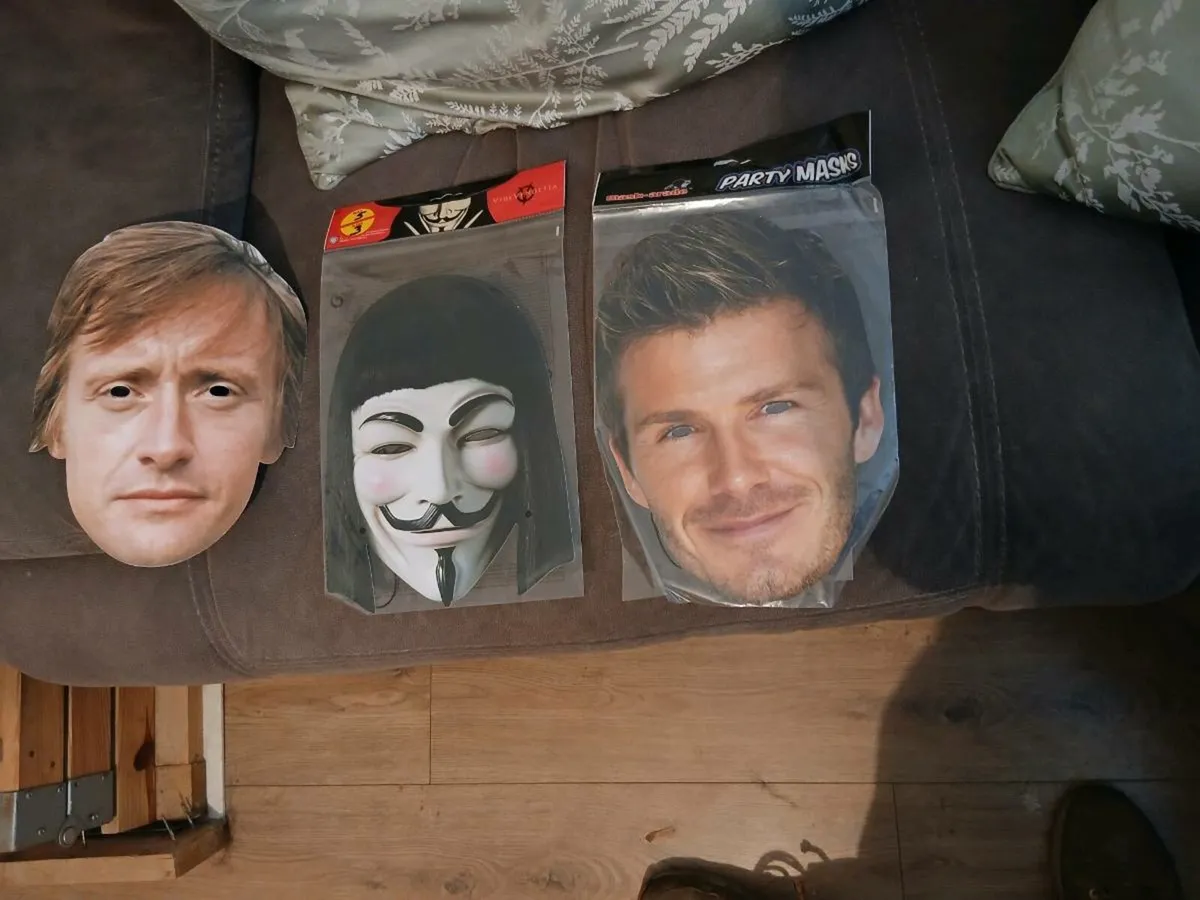 Face masks - Image 1