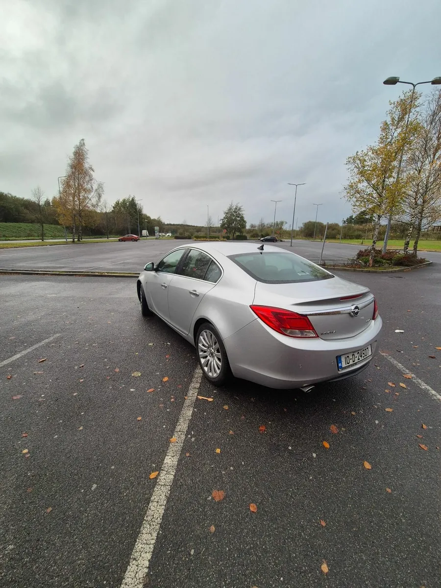 Opel Insignia 2010 - Image 1