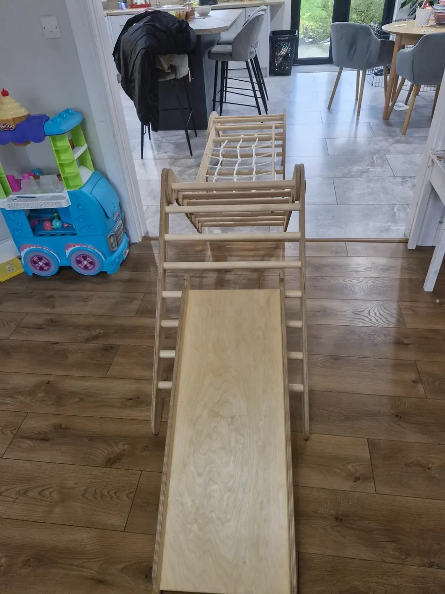 Climbing frame - Image 4