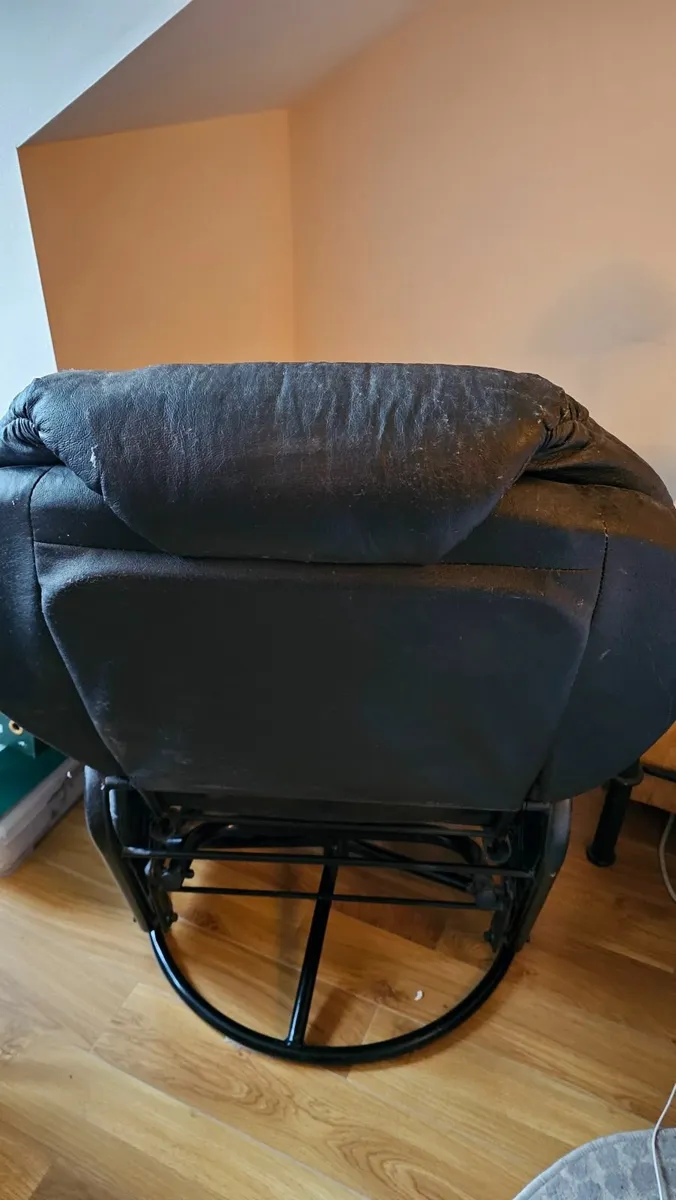 Swivel armchair & footrest - Image 3