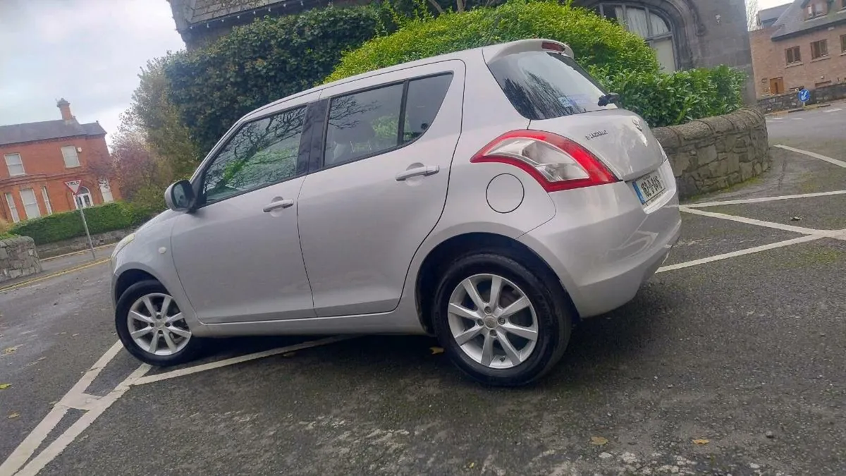 1.2 MINT SUZUKI SWIFT~TAX & NCT 11/26=€7950 - Image 3