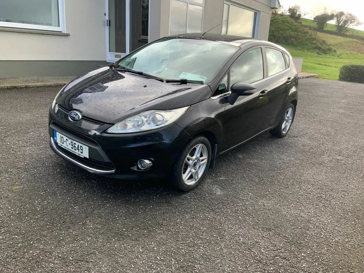 Ford Fiesta 2010 - Image 4