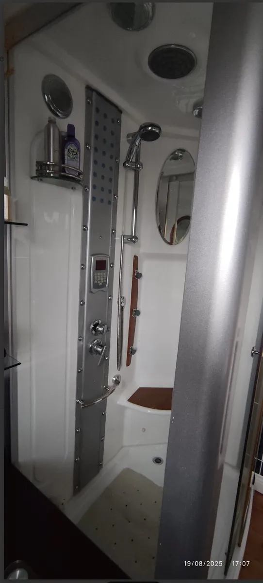 Shower enclosure - Image 4