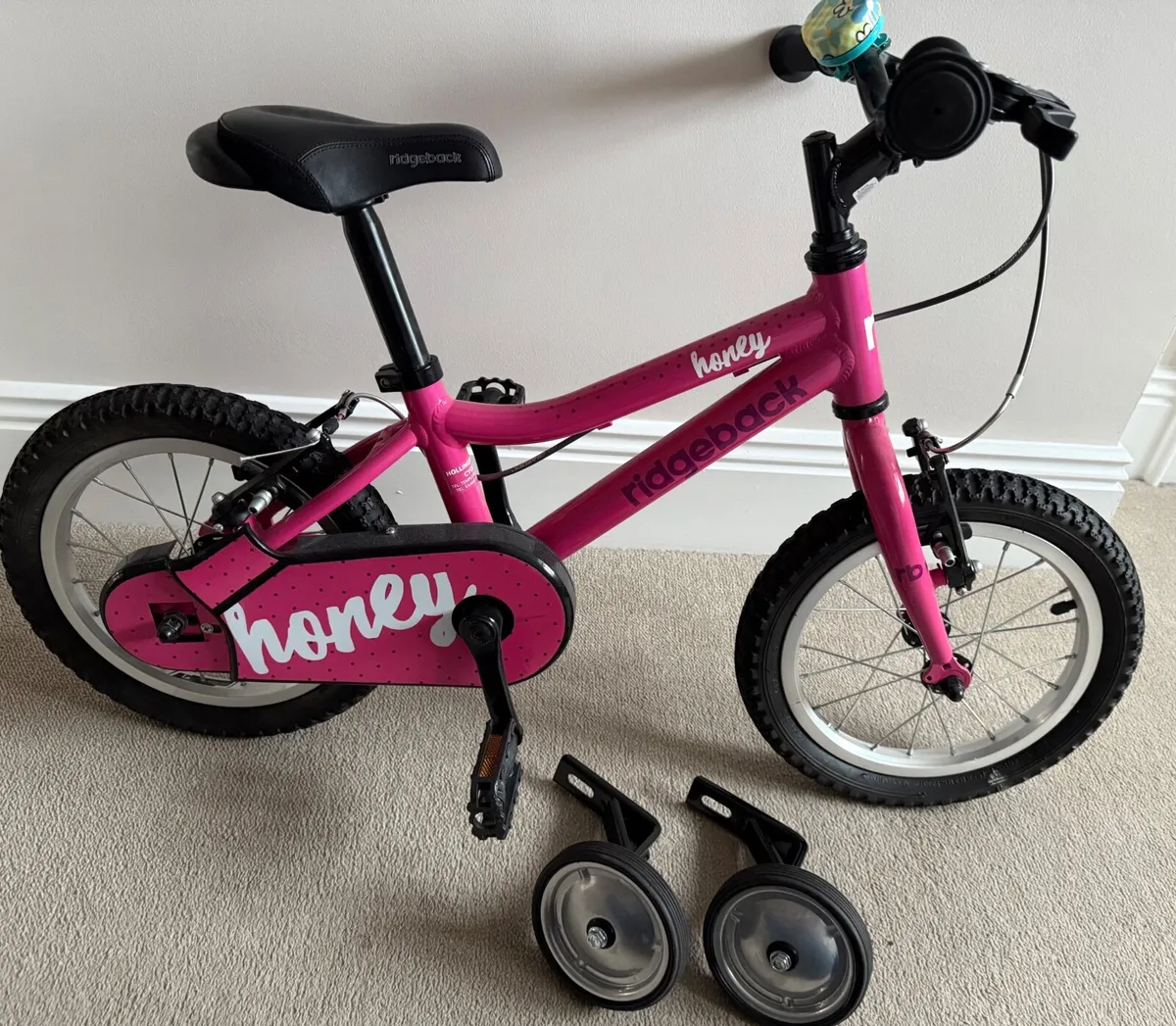 Girls Cerise Pink Bike 14” (Age 3 - 6 years) - Image 3