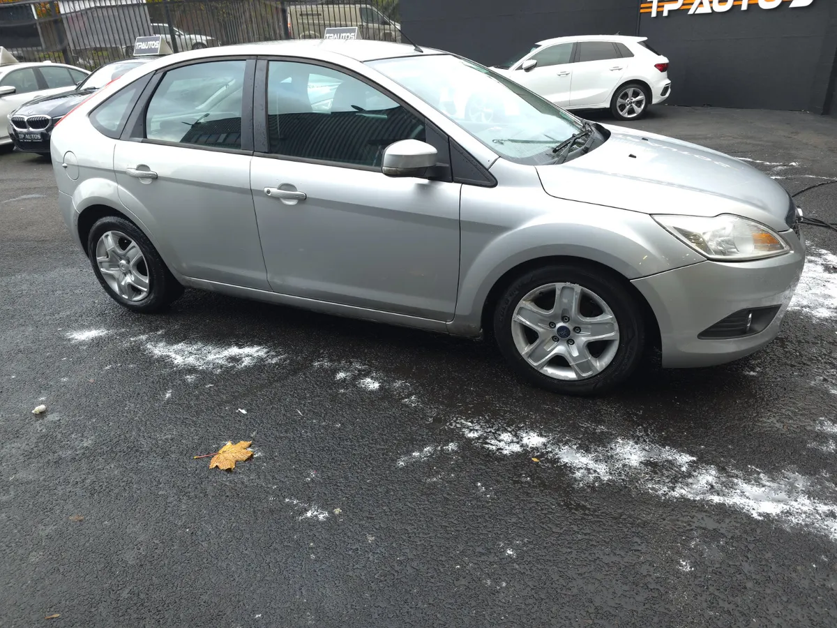 Ford Focus 2009 - Image 1