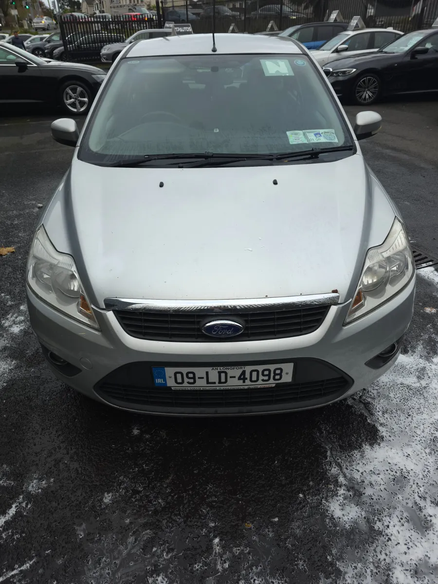 Ford Focus 2009 - Image 2