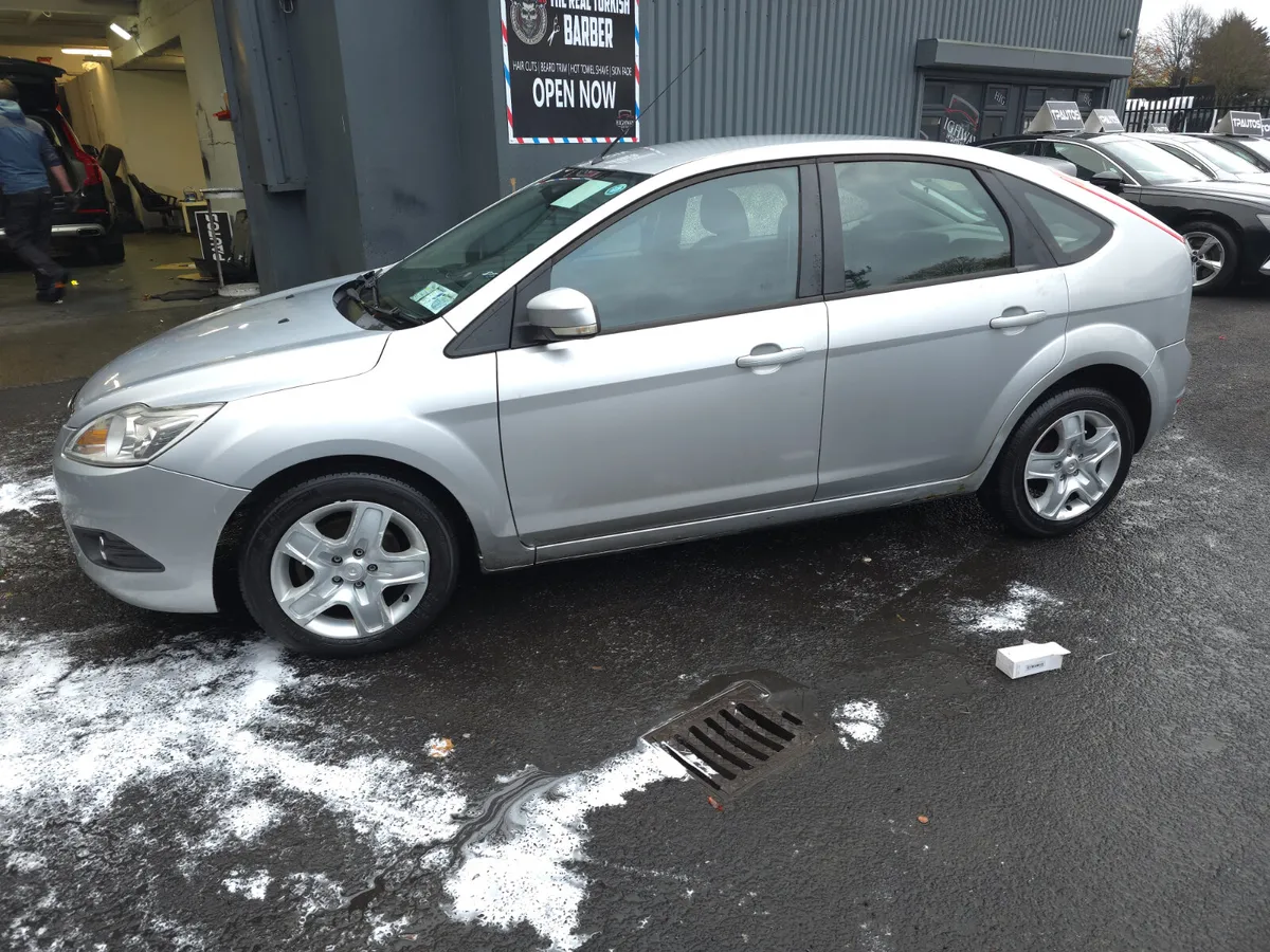 Ford Focus 2009 - Image 3