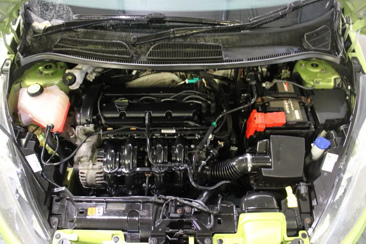 Ford Fiesta 1.25 82 PS Style - Image 4
