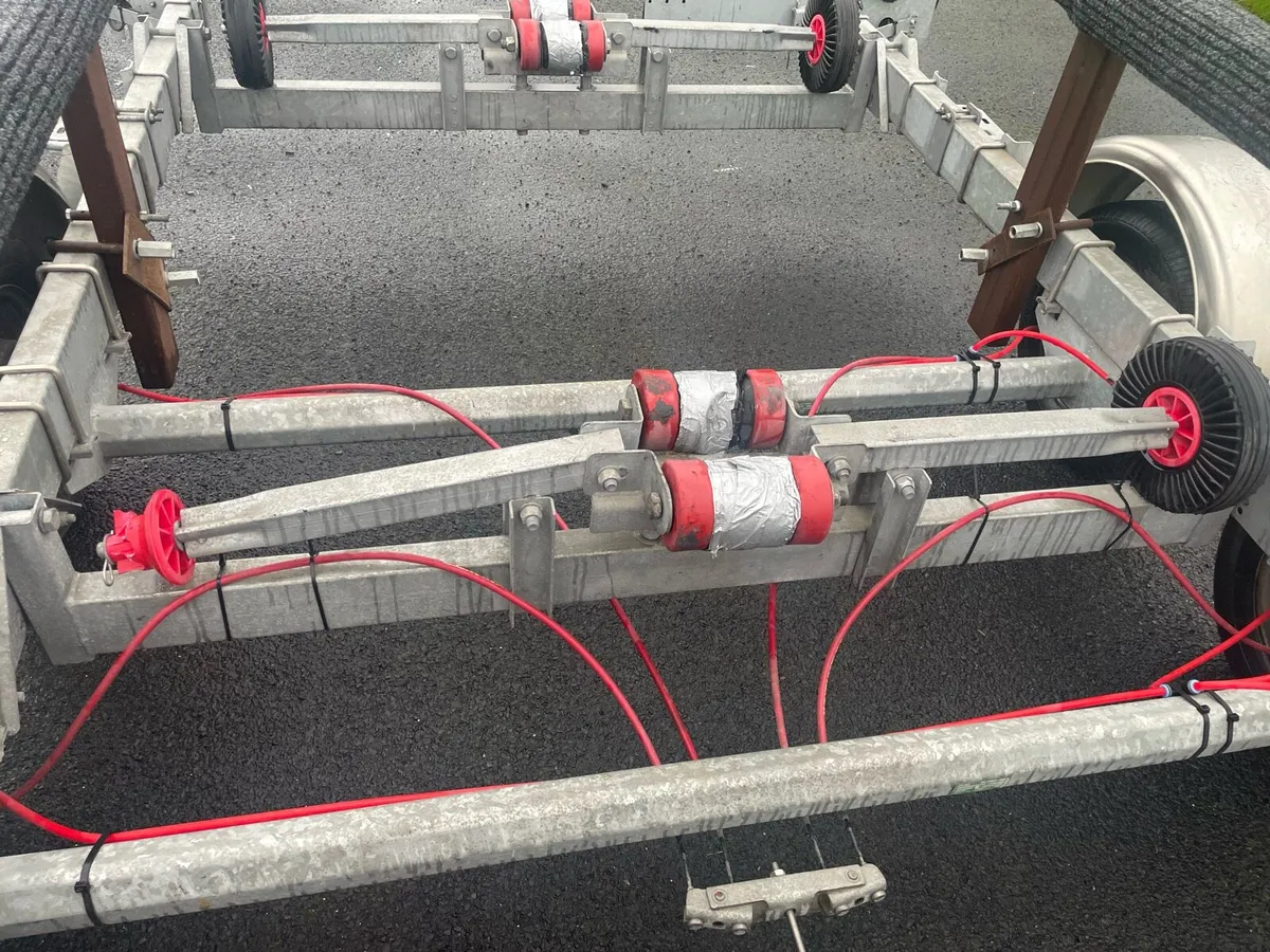 24 ft heavy duty boat trailer - Image 3