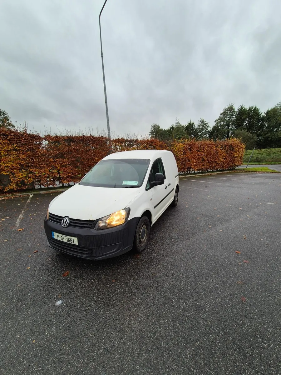 Volkswagen Caddy 2011 - Image 3
