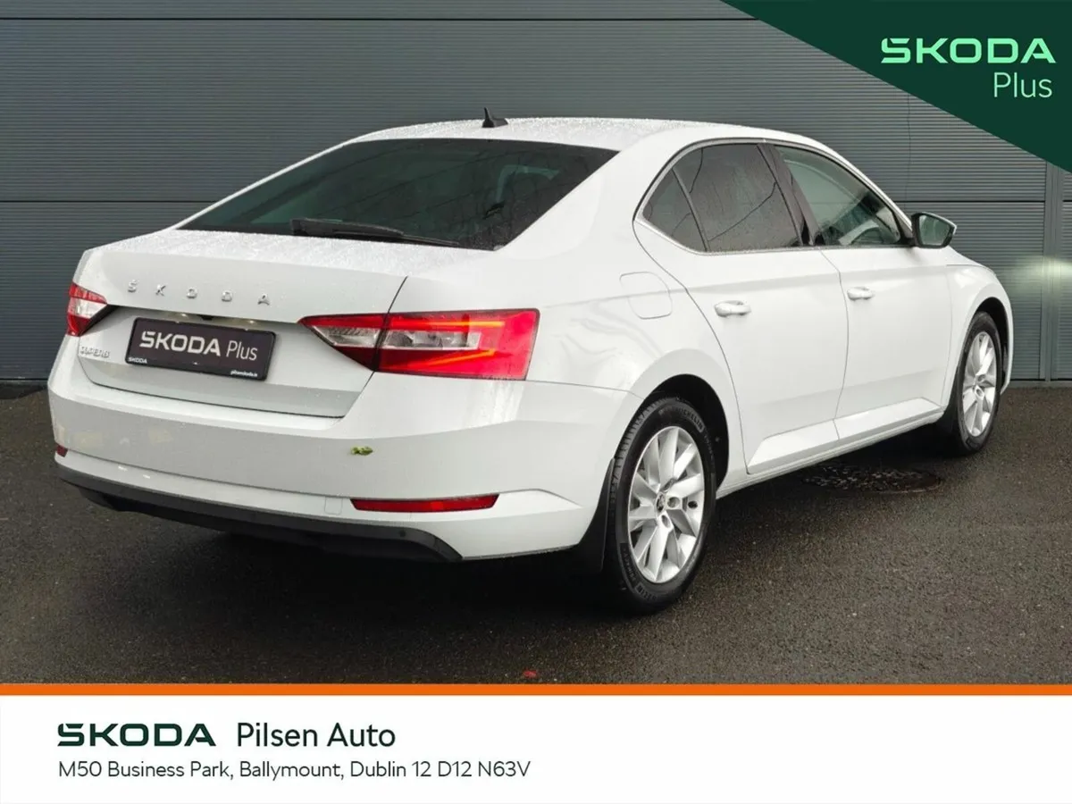 Skoda Superb (40) AUTO Ambition  2.0TDI 150HP DSG - Image 3