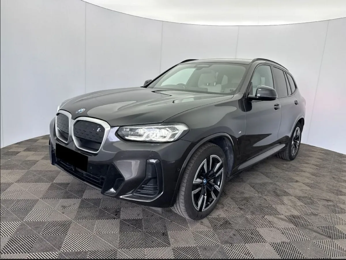 BMW iX3 M SPORT 80KwH BATTERY // CREAM LEATHER - Image 1