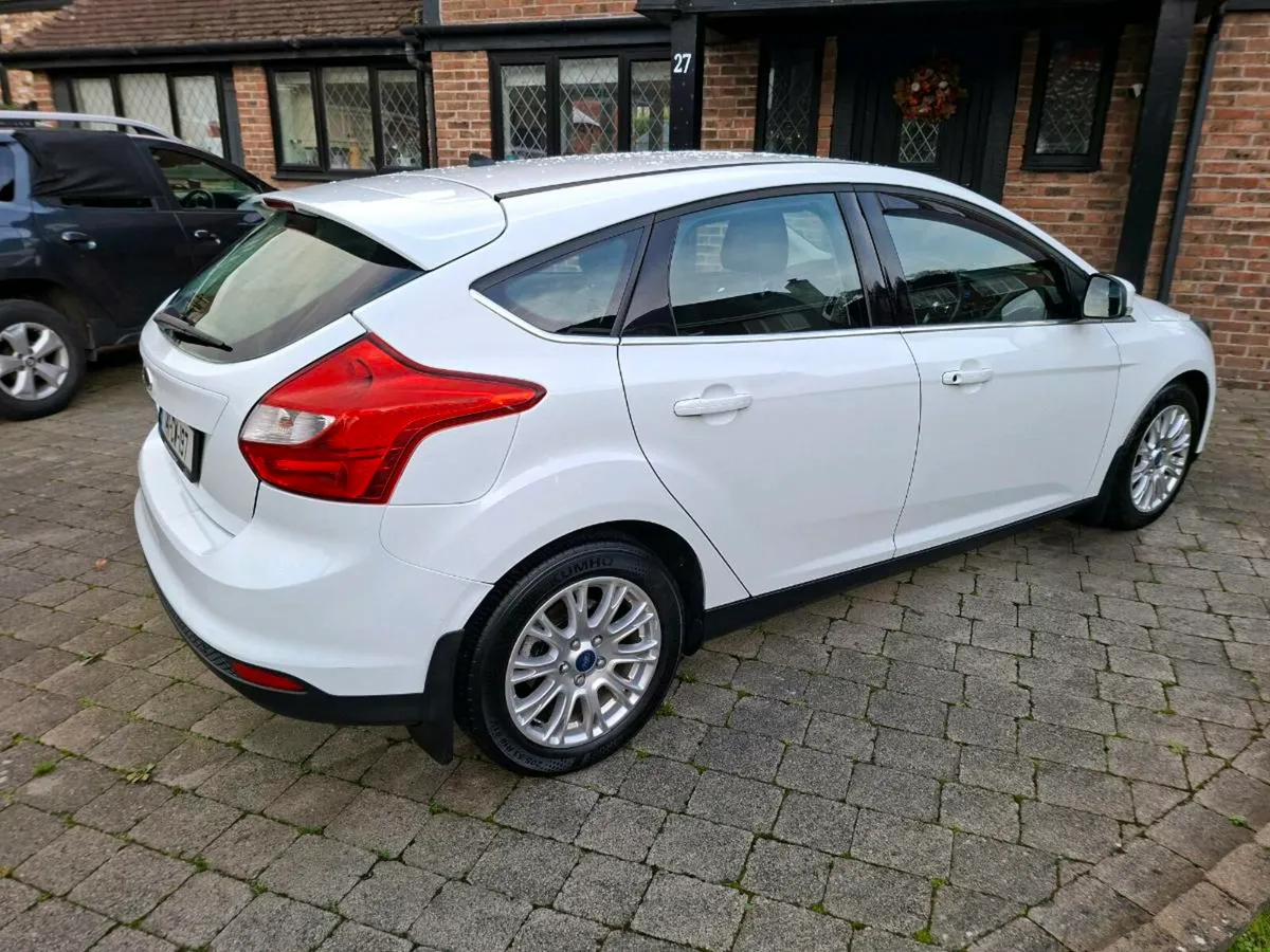 FORD FOCUS 1.6 DIESEL 2014 VERY CLEAN CAR - Image 2