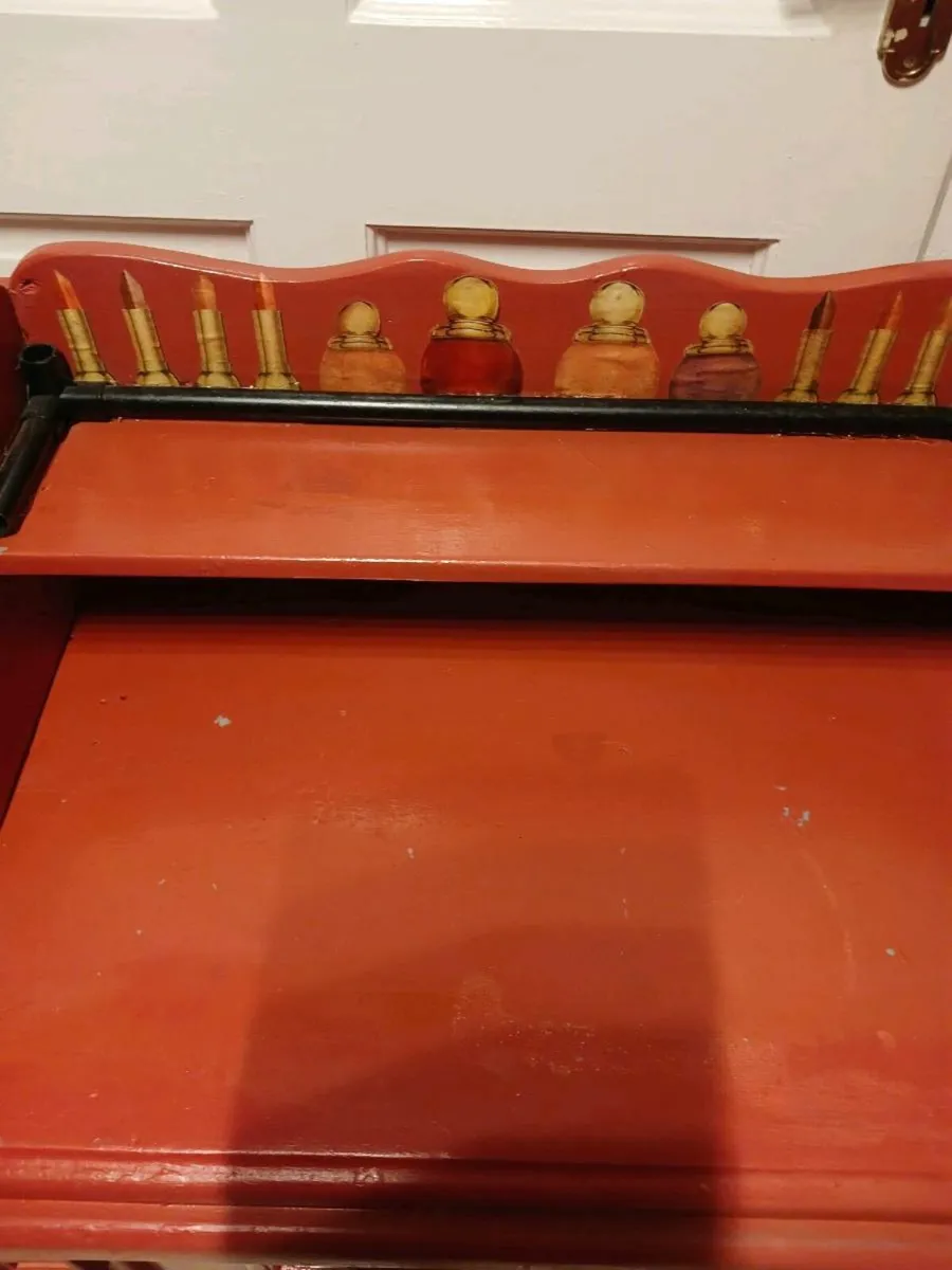 Girls beauty table - Image 3