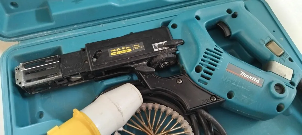 Makita 6834 Autofeed 110v - Image 3
